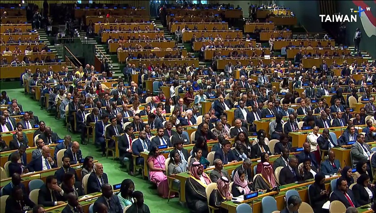 Trump Shifts Stance on Ukraine War, Calls for Pre-War Borders