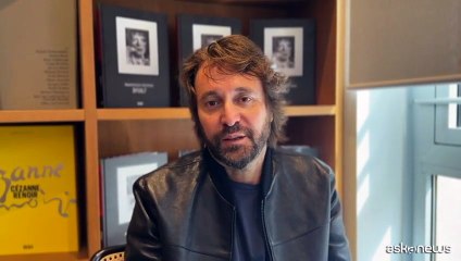 Francesco Vezzoli: oggi più che mai l'artista è la sua identità