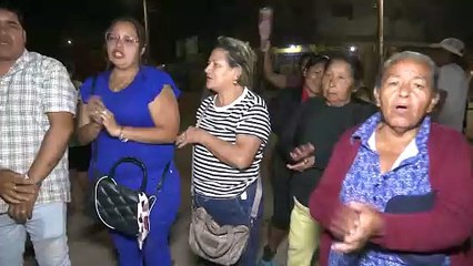 300 VECINOS BLOQUEAN AVENIDA T- 1.31 SEGU