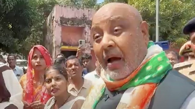 महाराजगंज में स्वास्थ्य अधिकारी पर भड़के BJP विधायक