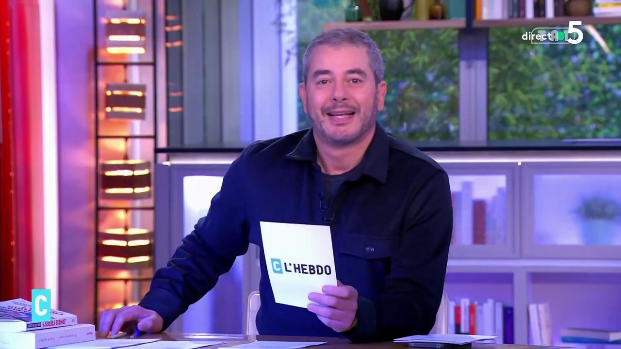 Évolution des génériques de C l'Hebdo