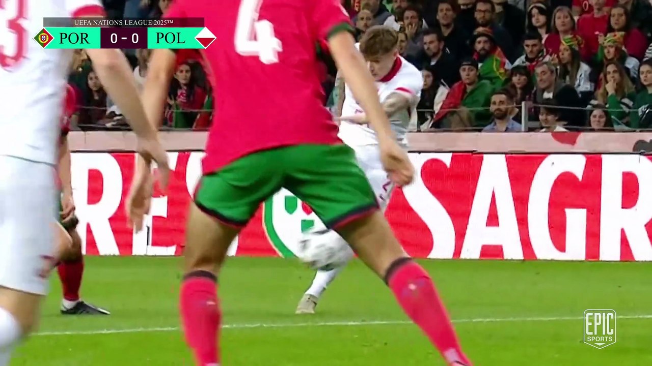 WHO CAN STOP CRISTIANO RONALDO 🔥EVEN AGE FAILED TO STOP THE LEGENDARY DON ! PORTUGAL CRUSHED POLAND