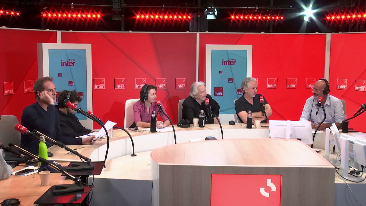 Charlotte Gainsbourg dans Tic et Tac - Tanguy Pastureau maltraite l'info