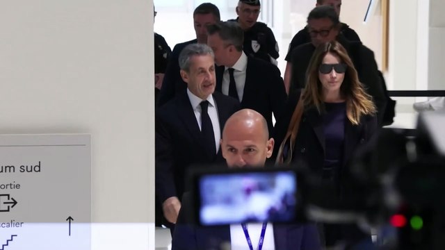 Nicolás Sarkozy fue condenado a 5 años de prisión