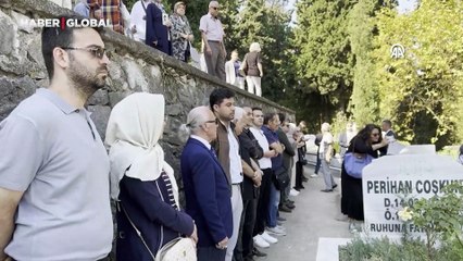 Zeki Müren vefatının 29. yılında mezarı başında anıldı