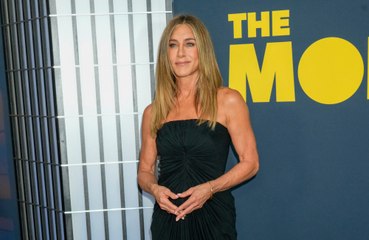 Jennifer Aniston gives out life advice