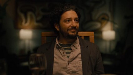 Conselhos de Um Serial Killer Aposentado Trailer Oficial