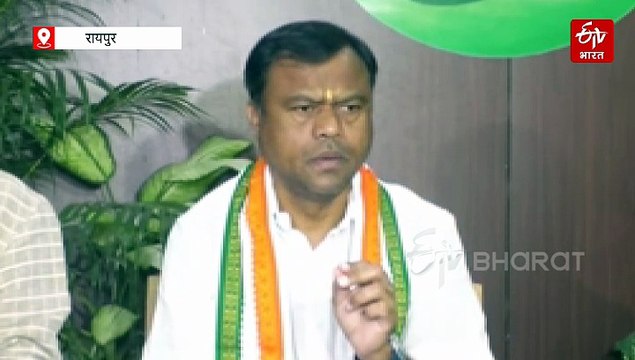 छत्तीसगढ़ में बजरंग दल मांगे शराबबंदी, कांग्रेस ने बताया नौटंकी, आबकारी मंत्री के बयान पर भी पलटवार