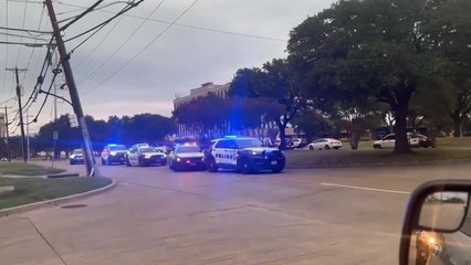 미 텍사스 이민당국 구금시설 총격 2명 사망..."총탄에 ICE 반대 문구" / YTN