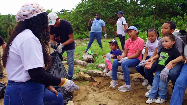 ¡Una marea de cambio ambiental! Conoce a Marlene Matos y la organización Jóvenes por el Mar y las Costas
