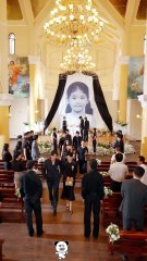 No SóLo No Asistió Al Funeral De Su Hija, Sino Que AdemáS Salió Con Otro Hombre