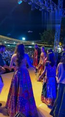 Varun Dhawan Janhvi Kapoor Sanya Malhotra play Garba in #Ahmedabad