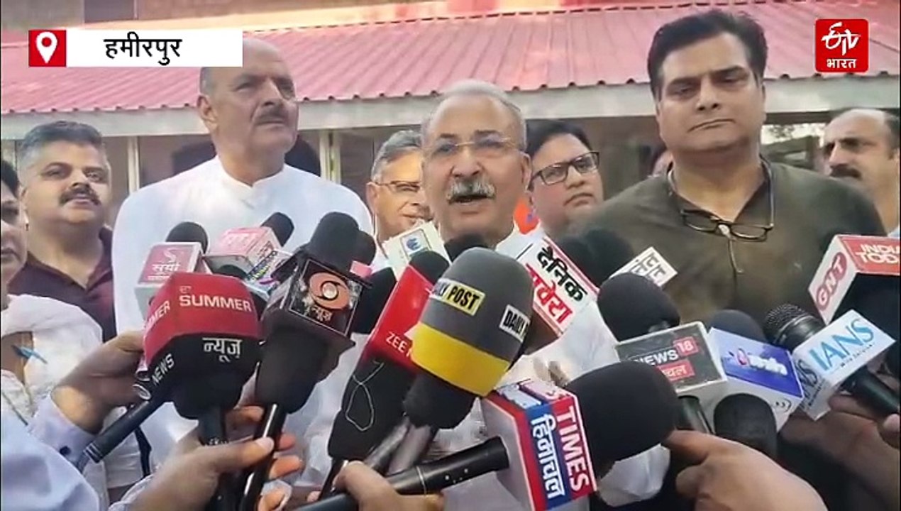 विकास पर हो रही थी चर्चा, आपस में भिड़ गए कांग्रेसी कार्यकर्ता, हंगामे के साथ हुई धक्का-मुक्की