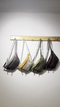 Striped Canvas & Leather Chest Bag – Retro Unisex Hands-Free Everyday Bag | SYMONHO