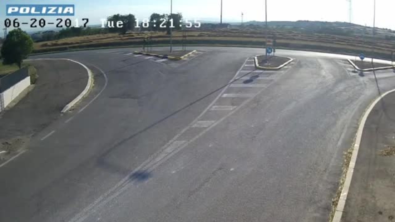 Duplice omicidio di Apricena nel 2017, arrestati i due killer: l'agguato mafioso immortalato dalle telecamere di videosorveglianza