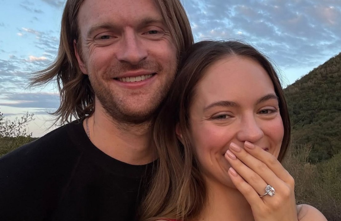 Finneas und Claudia Sulewski: Sie sind verlobt