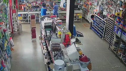 Assalto em Samambaia termina com prisão de jovem e recuperação de Hilux roubada