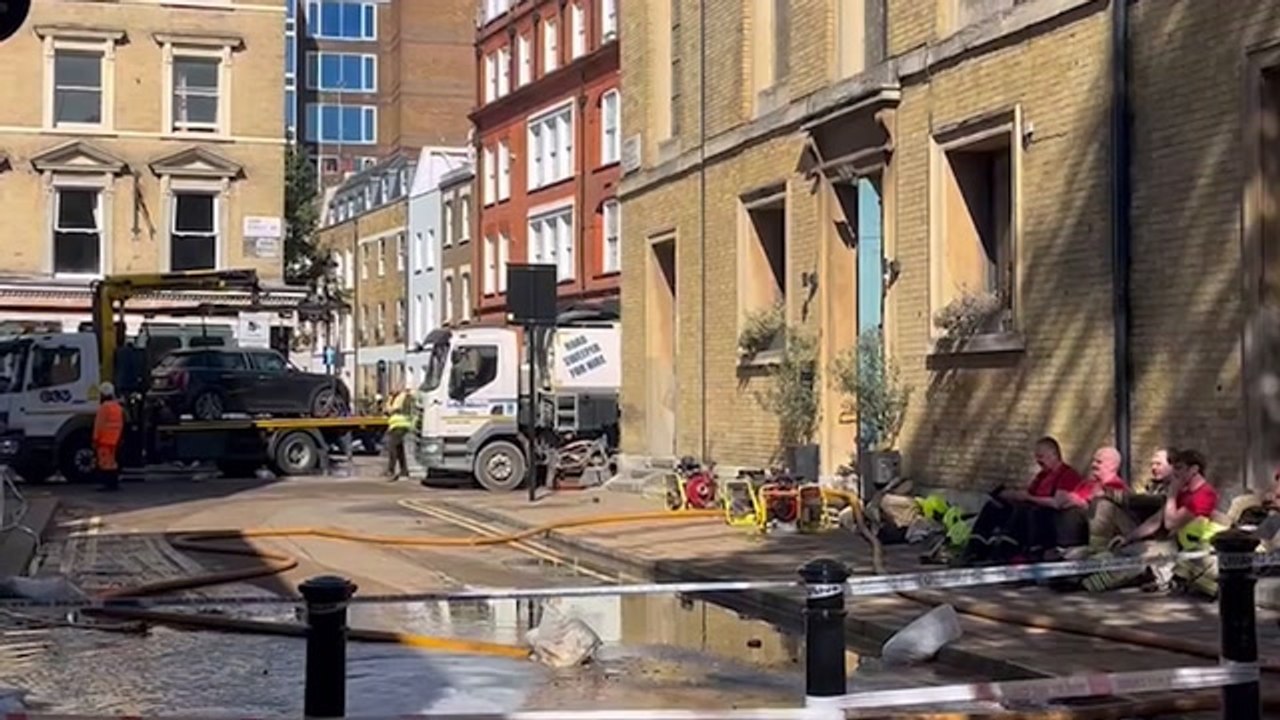 Marylebone flood: Homes evacuated and Westminster Magistrates’ Court shut as water pipe bursts