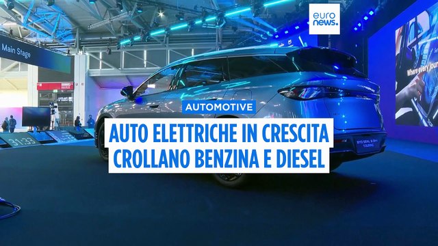 Mercato auto, elettriche e ibride in crescita mentre crollano benzina e diesel