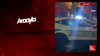 Sakarya'da aracıyla süs havuzuna girdi: Alkollü sürücü navigasyonu suçladı