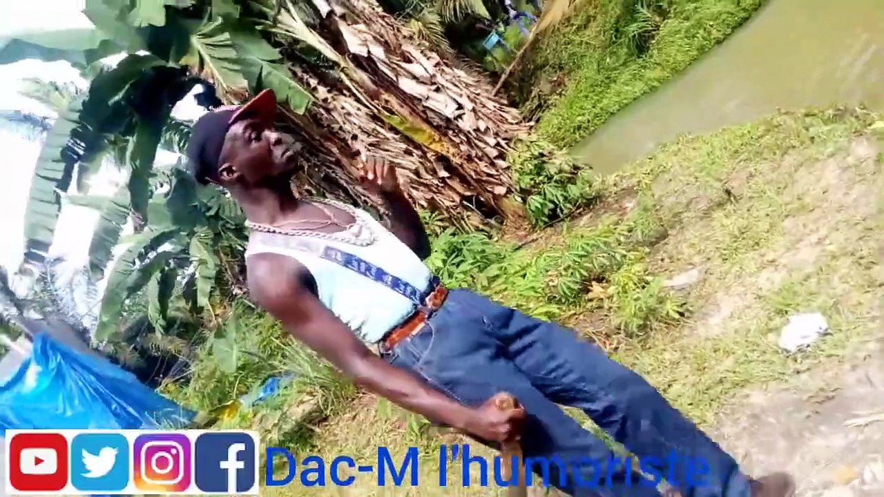 Comédie Gabonaise  Dac-M lhumoriste et les petits du pivot à la plage ( Comédie 2020 ) humour