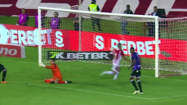 Retorno de Paulo Sérgio aos Treinos Aumenta Expectativas no Náutico para Jogo contra Ponte Preta