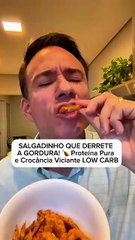 Salgadinho de forno - ovo queijo e frango