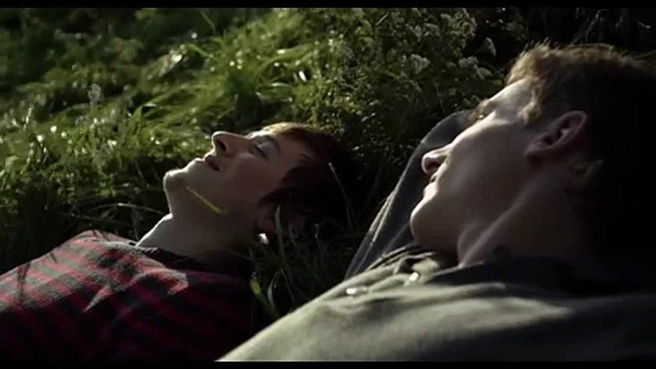 A demi-mots (2012) - Bande annonce