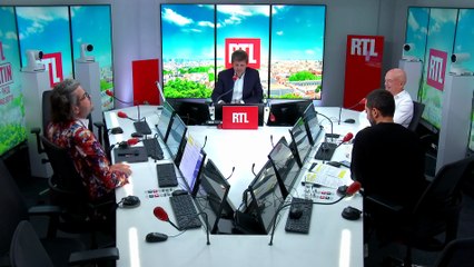 Dyson se lance dans la production de... fraises : visite de la méga serre ultra-moderne