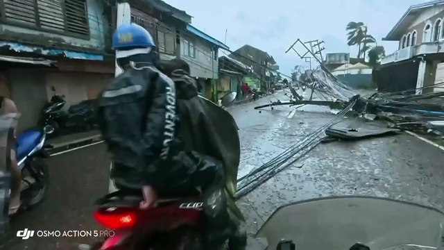 Migliaia evacuati mentre il tifone Bualoi provoca allarmi di inondazioni e frane