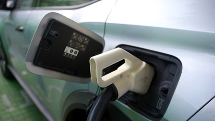 'Ev ve iş yerlerine kurulan şarj istasyonlarında izin ve mühendis desteği şart'