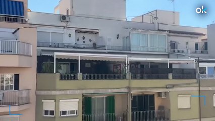 Roban una placa de la calle Joan Crespí de Palma y aparece colgada en la fachada de un vecino