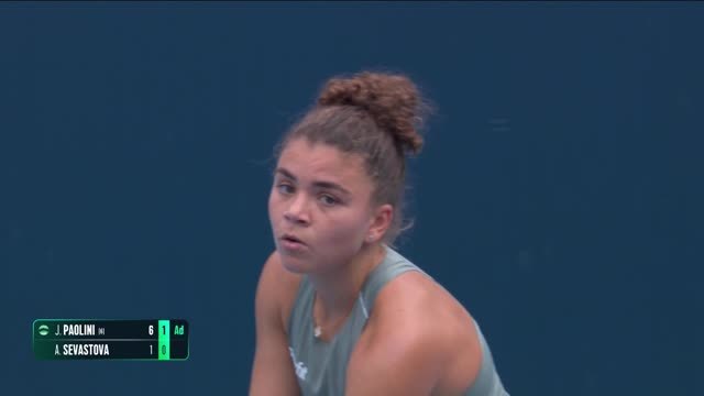 TENNIS : WTA : Pékin - Paolini surfe sur la vague du succès