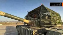 L’Iraq modernizza i carri armati T-90S/IQ con corazze aggiuntive contro droni e armi anticarro
