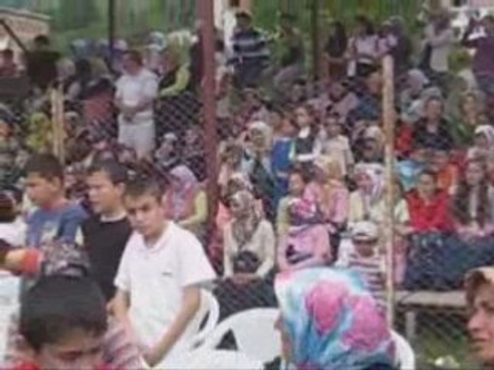 KUMRUDA 19 MAYIS 2008 TÖREN GEÇİDİ