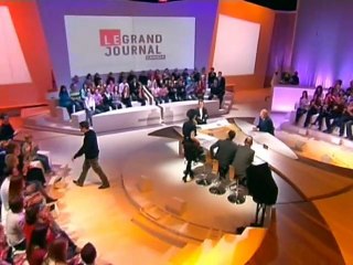 L'ananas sur la pizza, c'est très bon