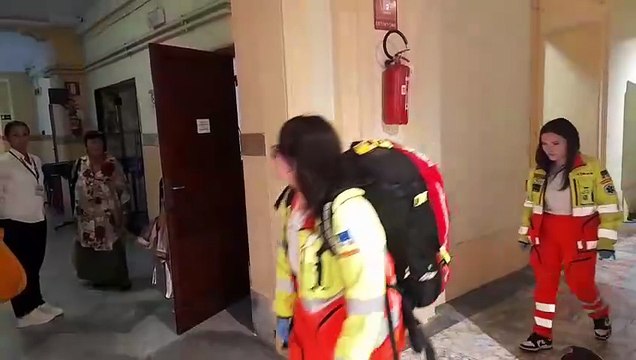 Livorno, entra armato di coltello in Comune e scatena il panico