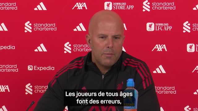 Liverpool - Slot sur Ekitike : Tous les joueurs font des erreurs