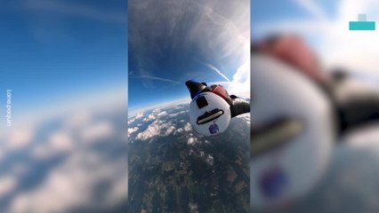 Wingsuit Flyer Left ‘seeing Stars’ After Knockout Collision in the Sky