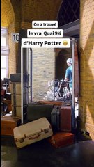 🎬✨ Le mur que tout fan rêve de traverser, au cœur de la gare ensorcelée avec @adventureawaitstravelco (tiktok)