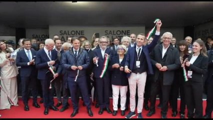 Salone Auto Torino, successo di pubblico per la prima giornata