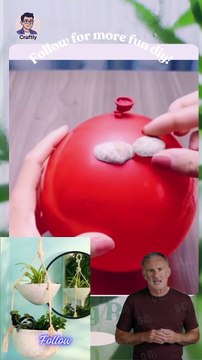 DIY Vases & Planter with Balloon 🎈🌿 | Stunning Home Decor Idea Caption: Who would believe a balloon could turn into something this beautiful? 😍 Creative, stylish, and budget-friendly — this DIY vase & planter idea is a tr Reacts | DIY videos | crafts