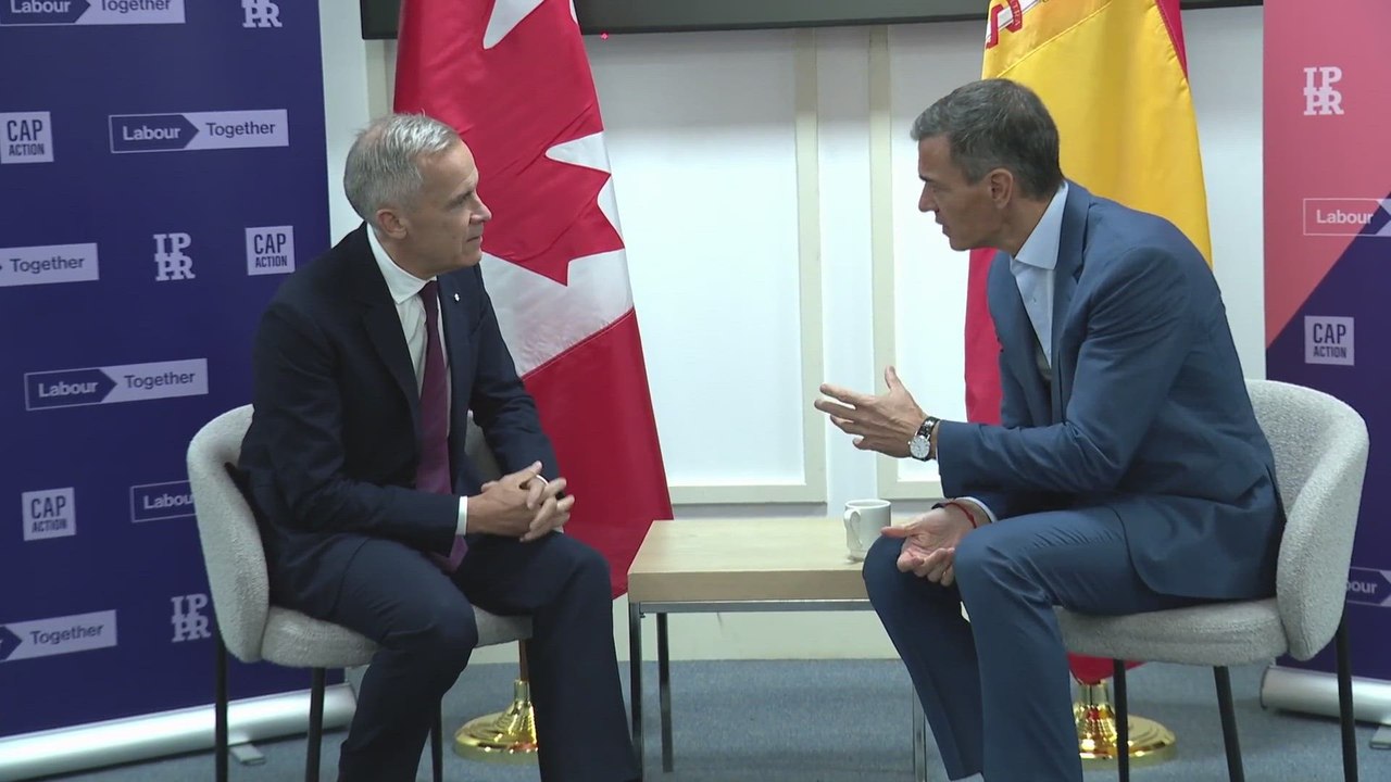 Pedro Sánchez mantiene un encuentro con el primer ministro de Canadá