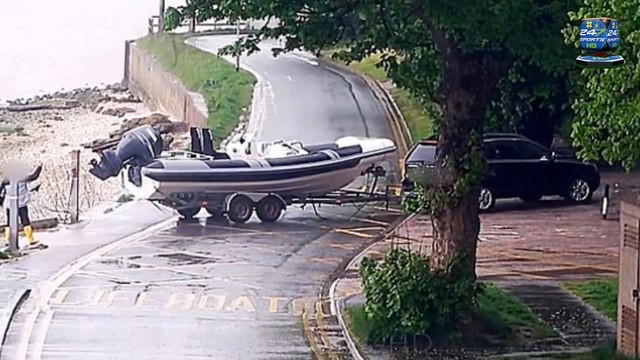 The £42m cocaine smugglers: Undercover footage captures moment two Scots working for a Colombian cartel unload huge drug haul on British beach