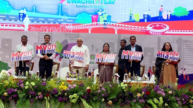 ‘Nirmal Gujarat Award’ distribution for Swachh Bharat Mission by #Gujarat CM in #Gandhinagar