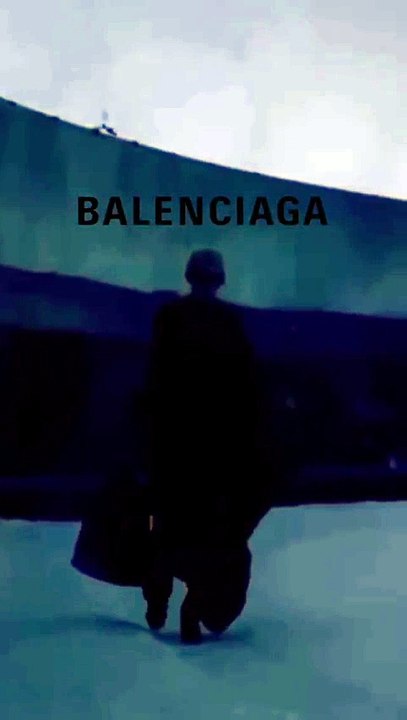 بالنسياغا تكرّس عرضها للمقاومة والقوّة وانتصار المحبّة والسلام