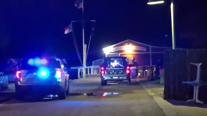 Un ataque mortal en un restaurante del puerto de Carolina del Norte deja tres muertos y ocho heridos