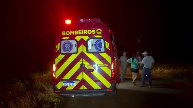 Homem sofre contusão na cabeça após cair de moto na PR-180 em Cascavel