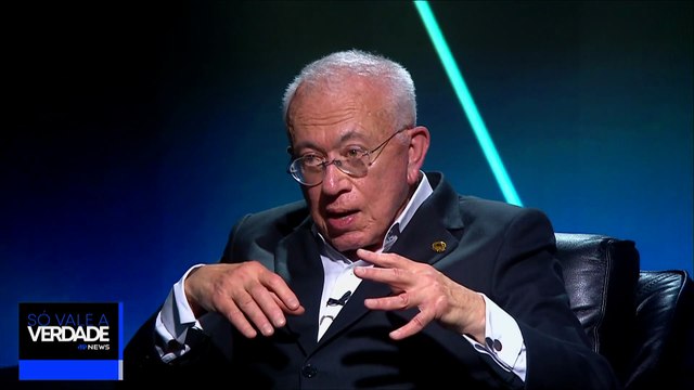 Brasil tem uma democracia fraca? Roberto Mangabeira Unger avalia cenário | SÓ VALE A VERDADE