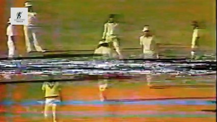 Jeff Crowe 43 off 71 Balls 96 Mins 1 Six 1 Four vs Pakistan at Lahore Ist Test in November 1984-85 Season